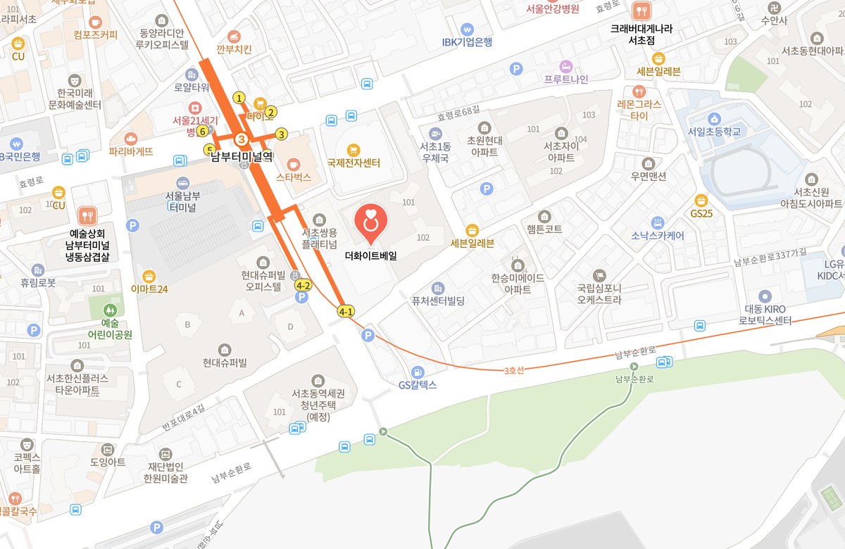 남부터미널역과 더화이트베일 위치가 표시된 네이버 지도
